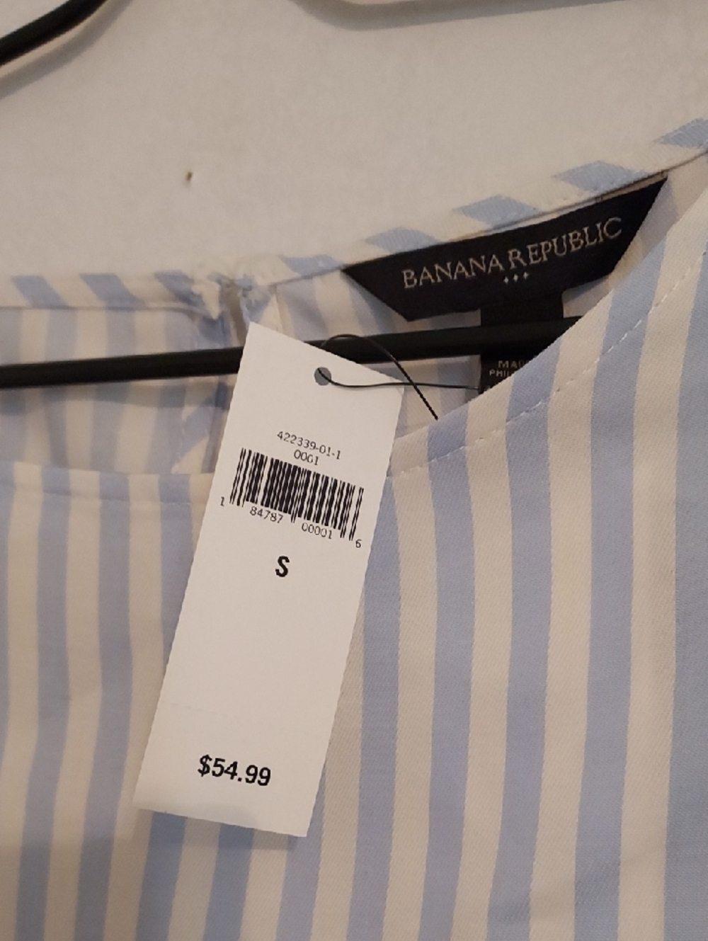 Banana Republic Ruffle Shoulder Top - Picture 7 of 9